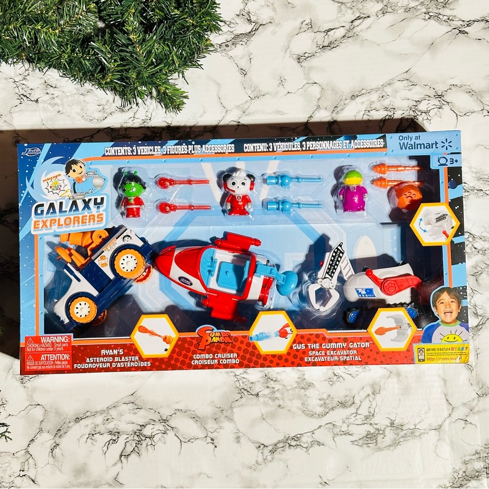Ryan's World Galaxy Explorers NEW